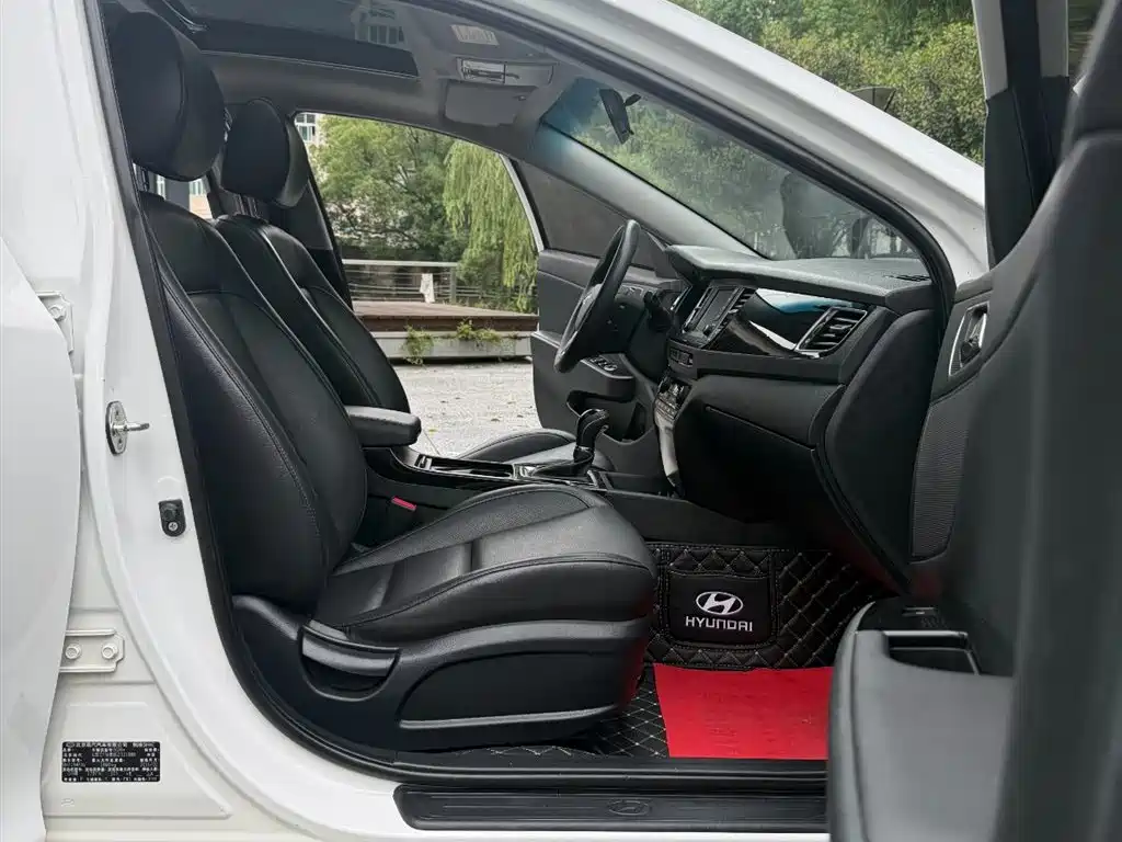 Hyundai Mistra 2016 — фото 11