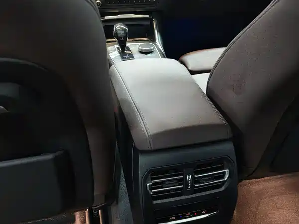 BMW 3 Series 2021