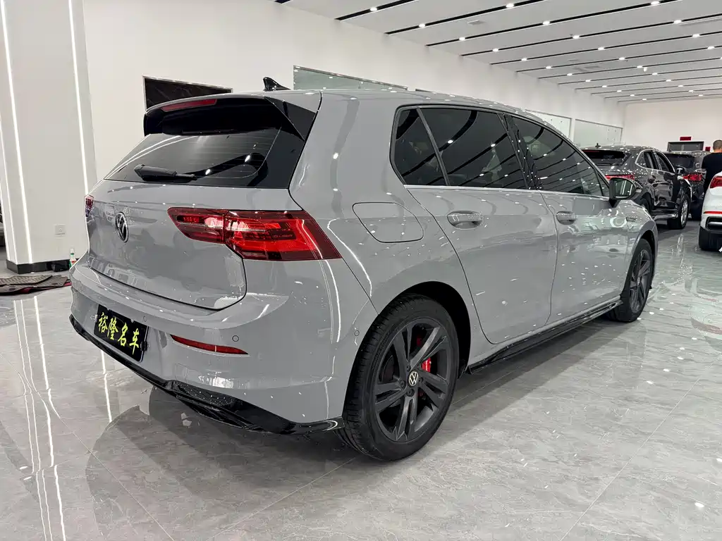 Volkswagen Golf 2022