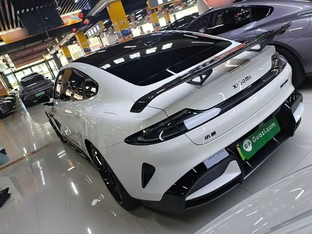 Xiaomi SU7 Ultra 2025