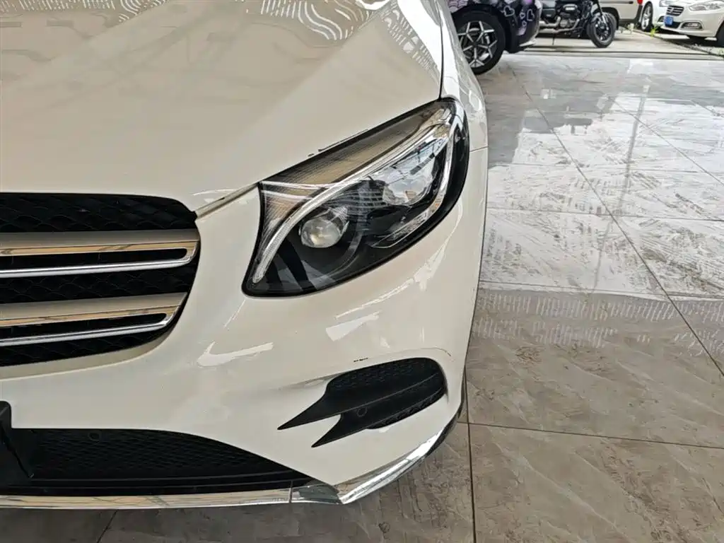 Mercedes-Benz GLC 2017 — фото 24