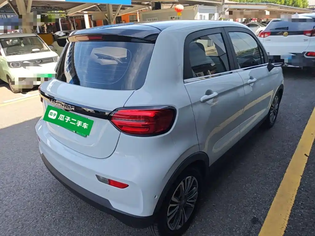 Leapmotor T03 2022
