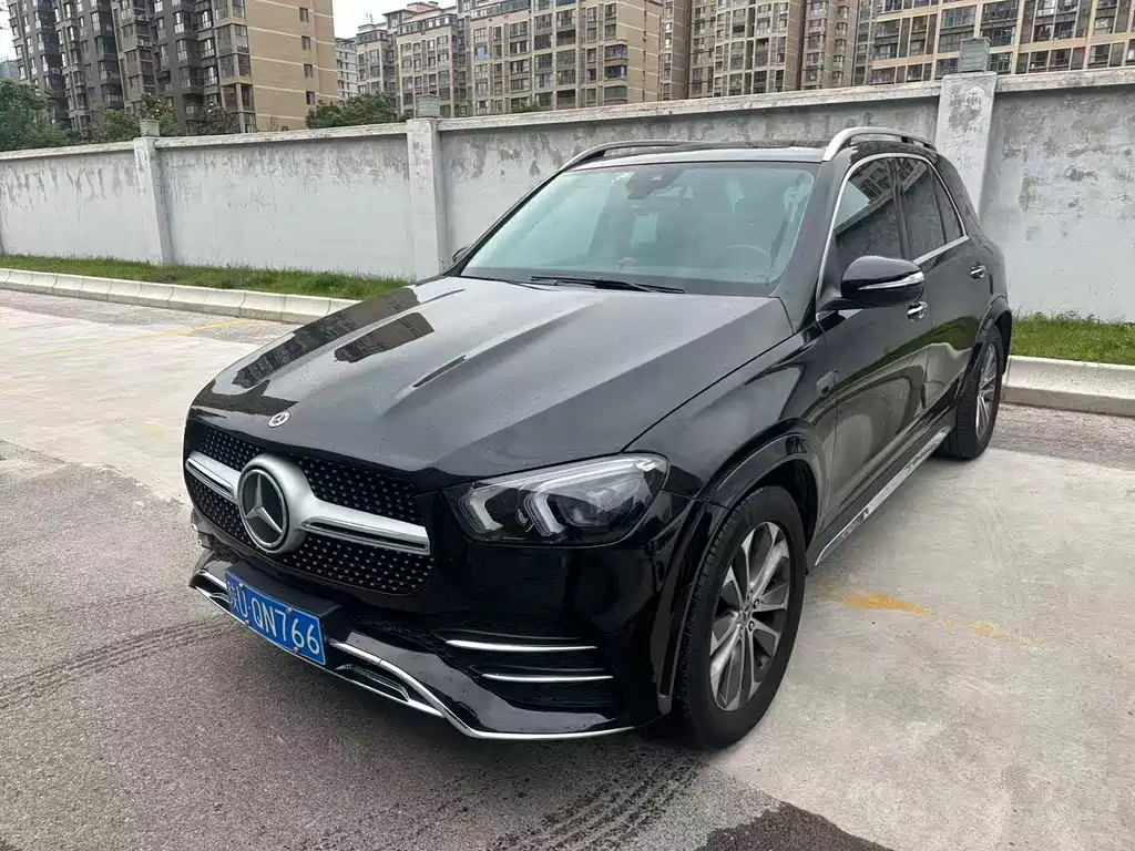 Mercedes-Benz GLE 2022 — фото 1