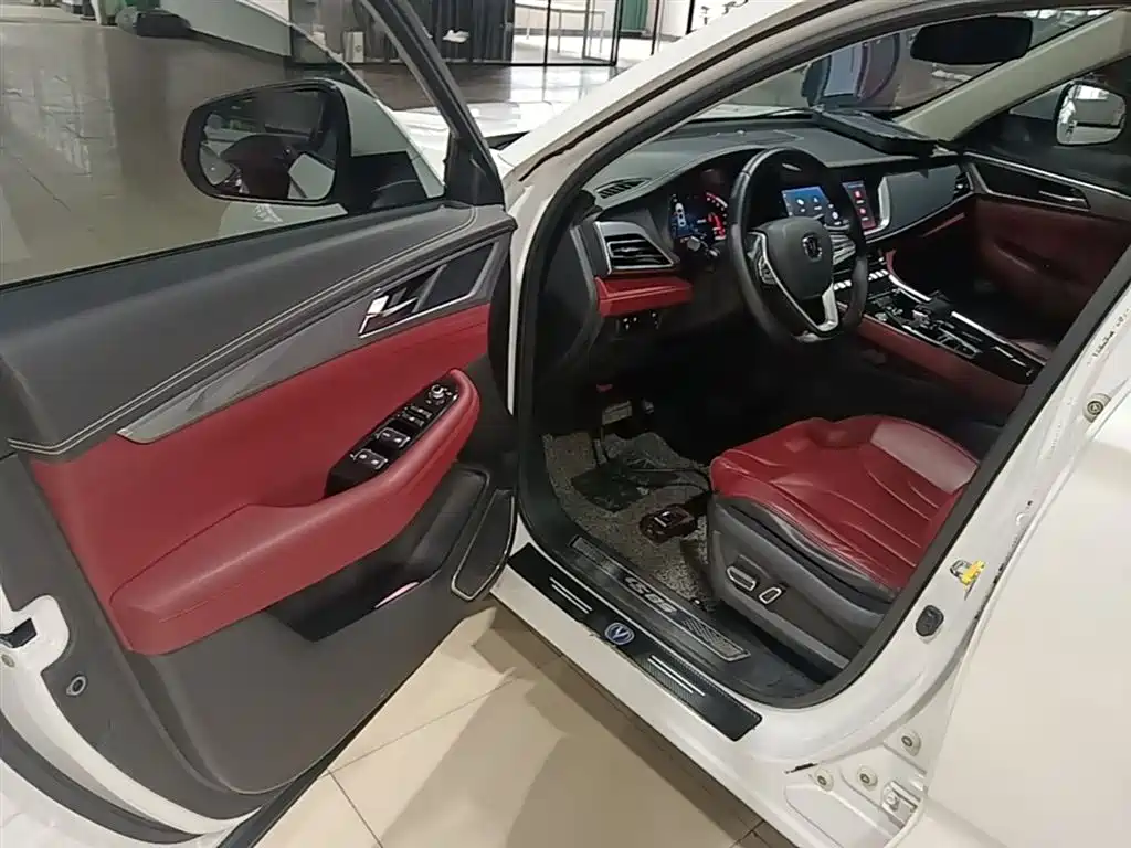 Changan CS85 COUPE 2021 — фото 16