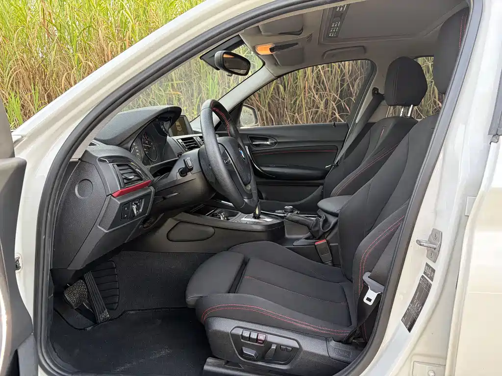 BMW 1 Series 2015