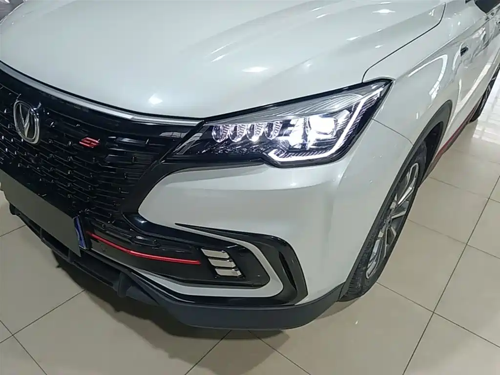 Changan CS85 COUPE 2021 — фото 24
