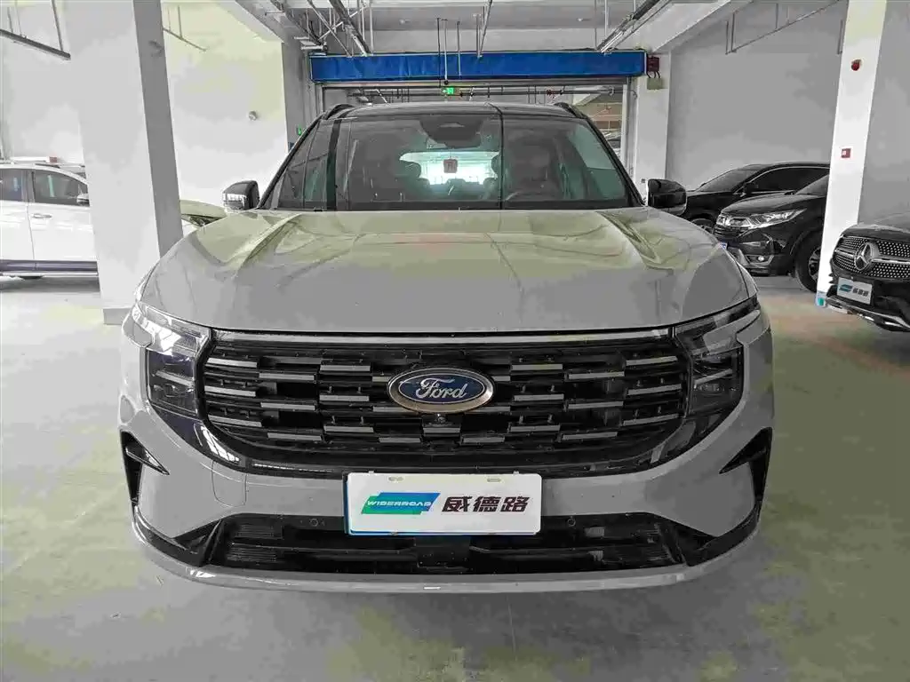 Ford Edge 2023 — фото 2