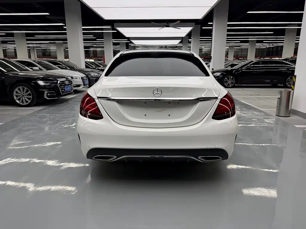Mercedes-Benz C-Class 2022 — фото 17