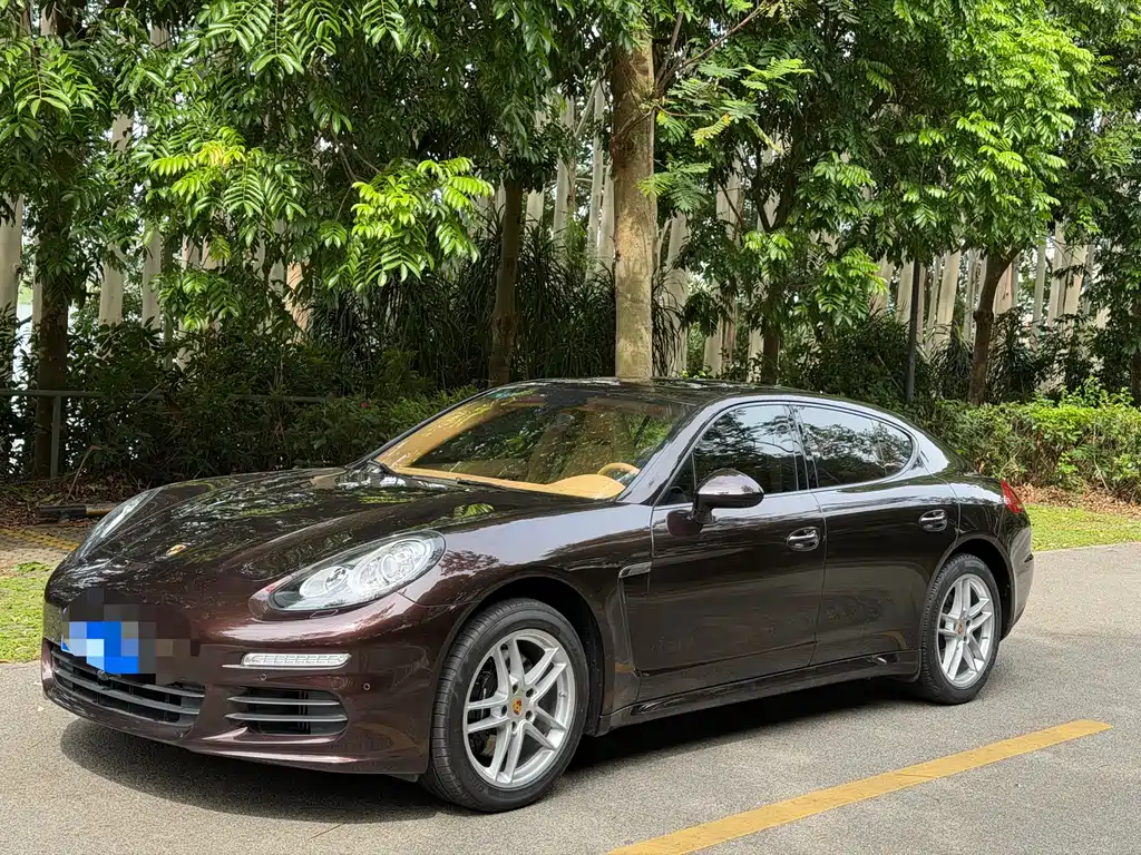 Porsche Panamera 2015