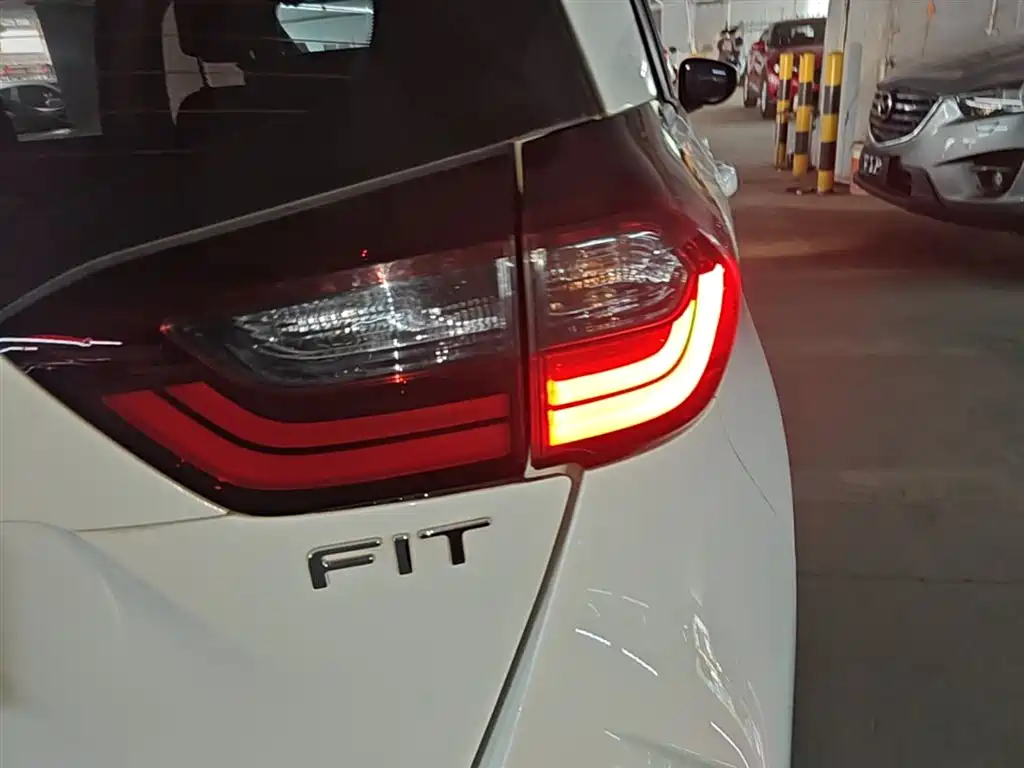 Honda Fit 2021 — фото 8