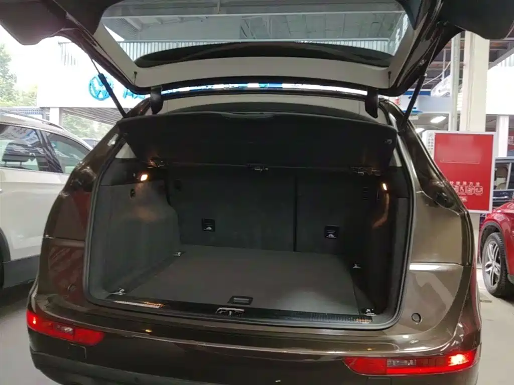 Audi Q5 2016 — фото 19