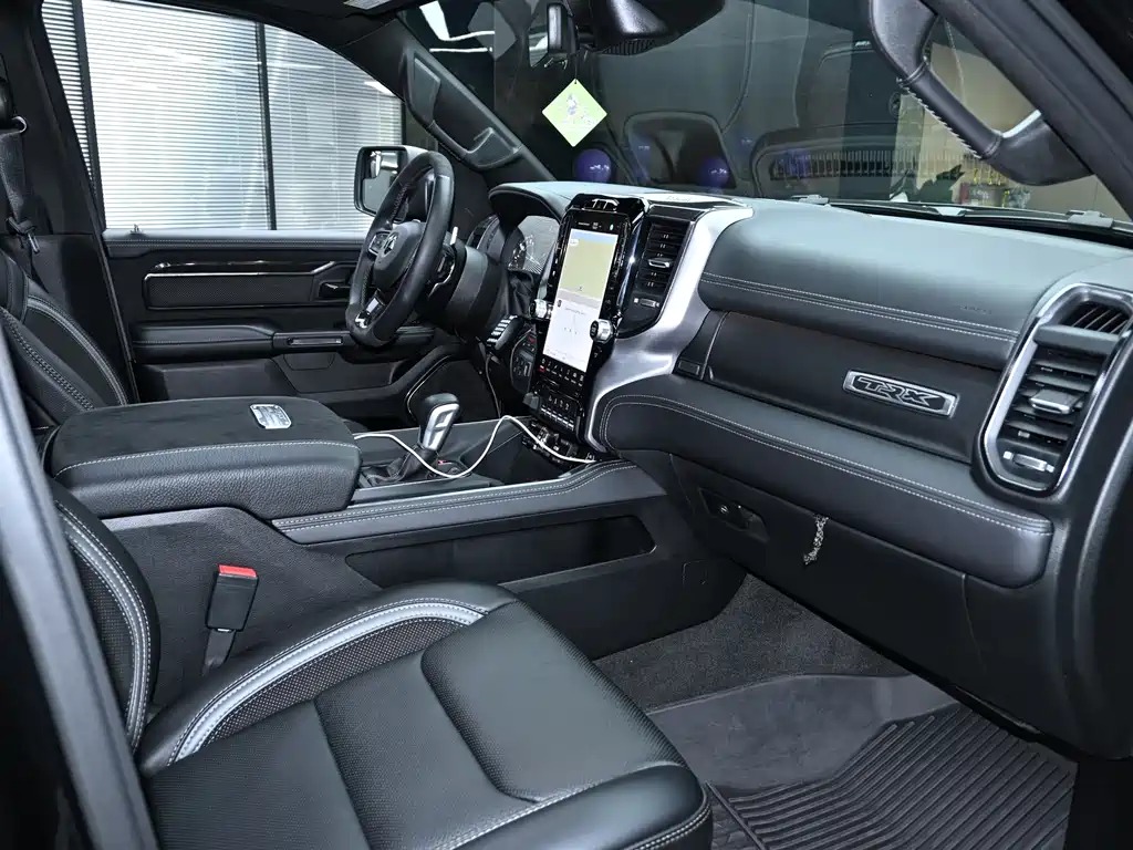 RAM Trucks 2023 — фото 20