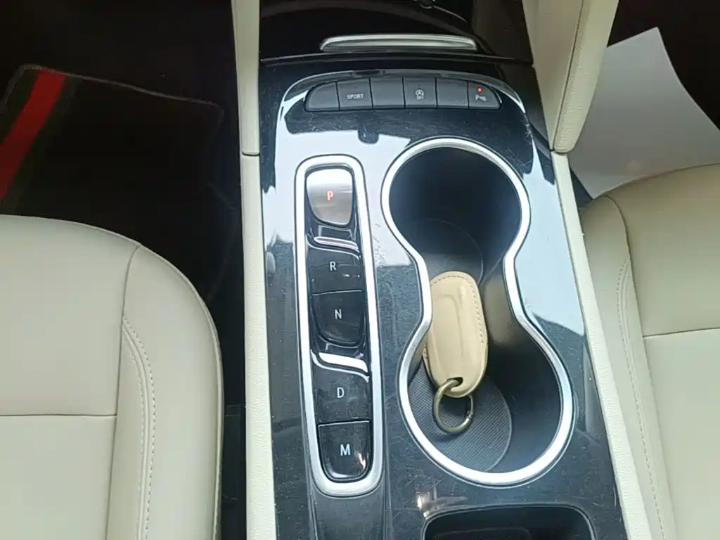 Buick Regal 2021 — фото 14