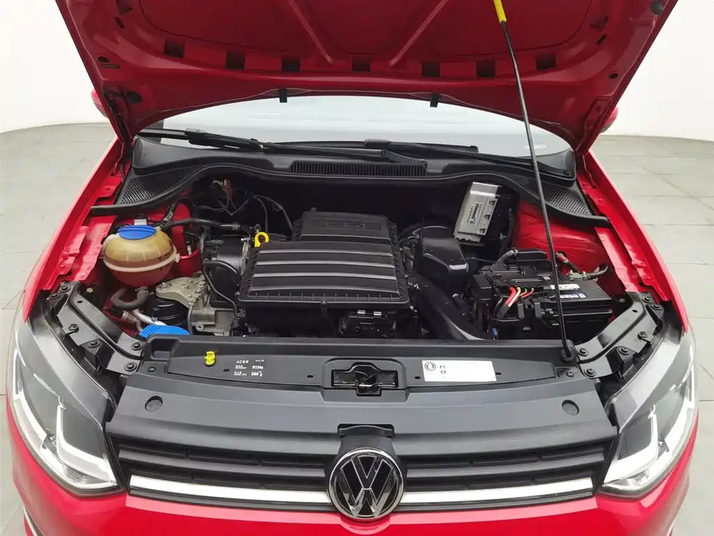 Volkswagen Polo 2016