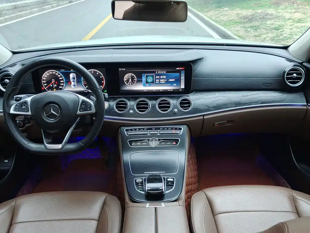 Mercedes-Benz E-Class 2018 — фото 7