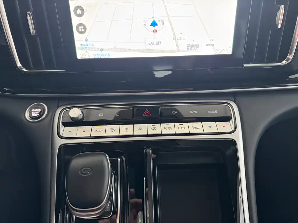 GAC Motor Trumpchi M8 2023 — фото 19