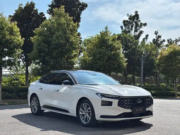Ford Mondeo 2023