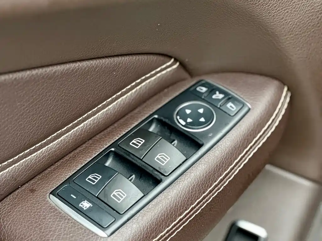 Mercedes-Benz GLS 2016 — фото 24