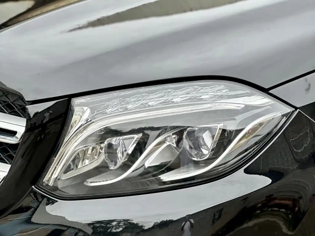 Mercedes-Benz GLS 2016 — фото 18