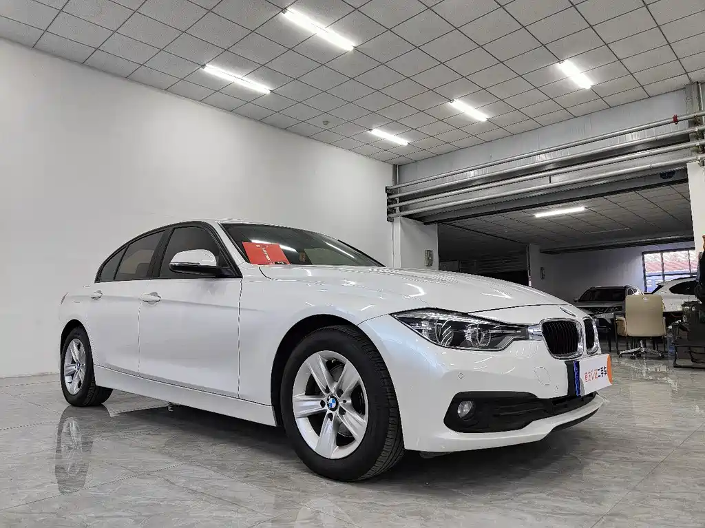 BMW 3 Series 2016