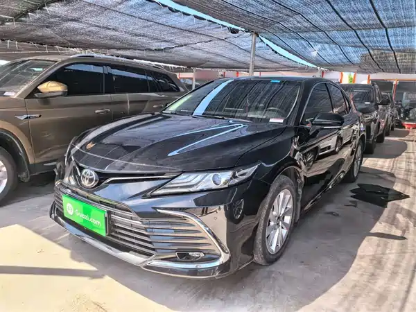 Toyota Camry 2021