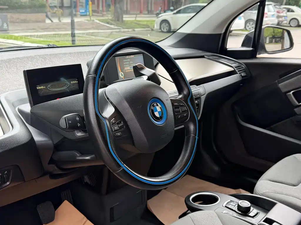 BMW i3 2017 — фото 7