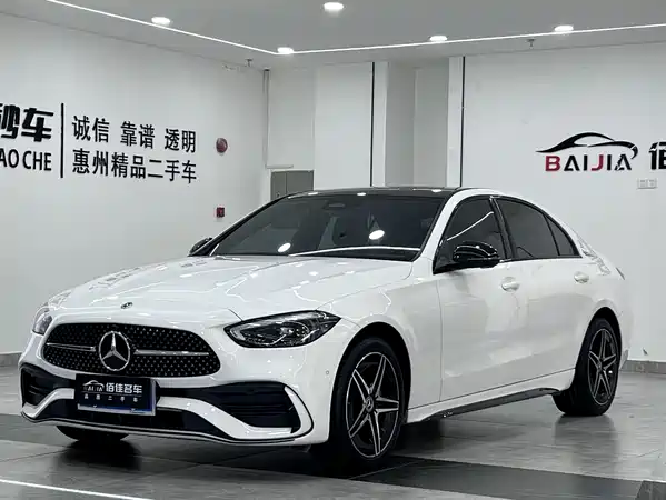 Mercedes-Benz C-Class 2024