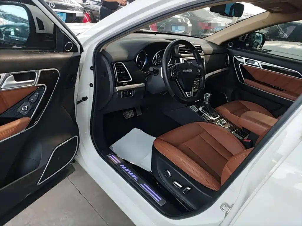 Haval H6 Coupe 2016 — фото 16