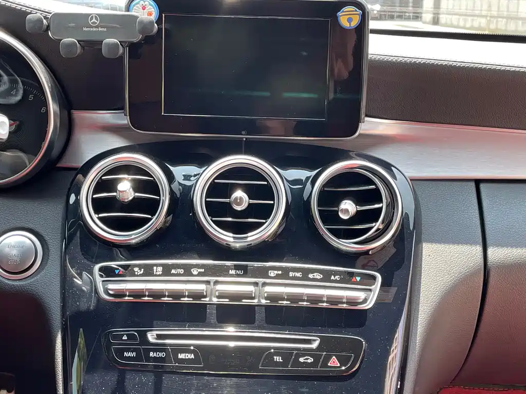 Mercedes-Benz C-Class 2018 — фото 10