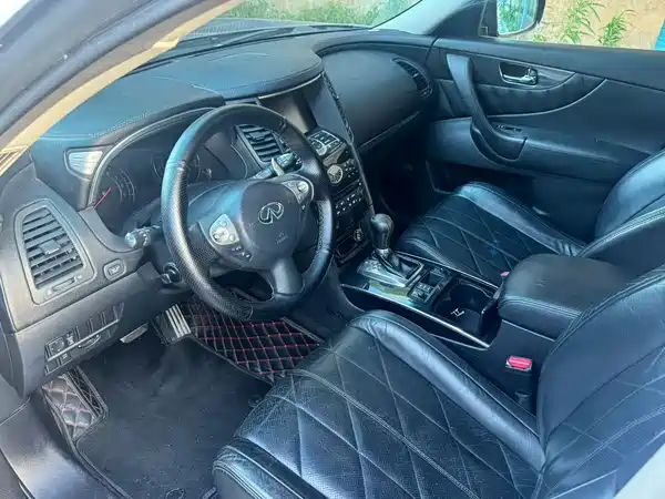 Infiniti FX 2009