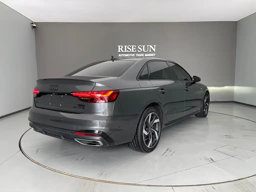 Audi A4L 2023