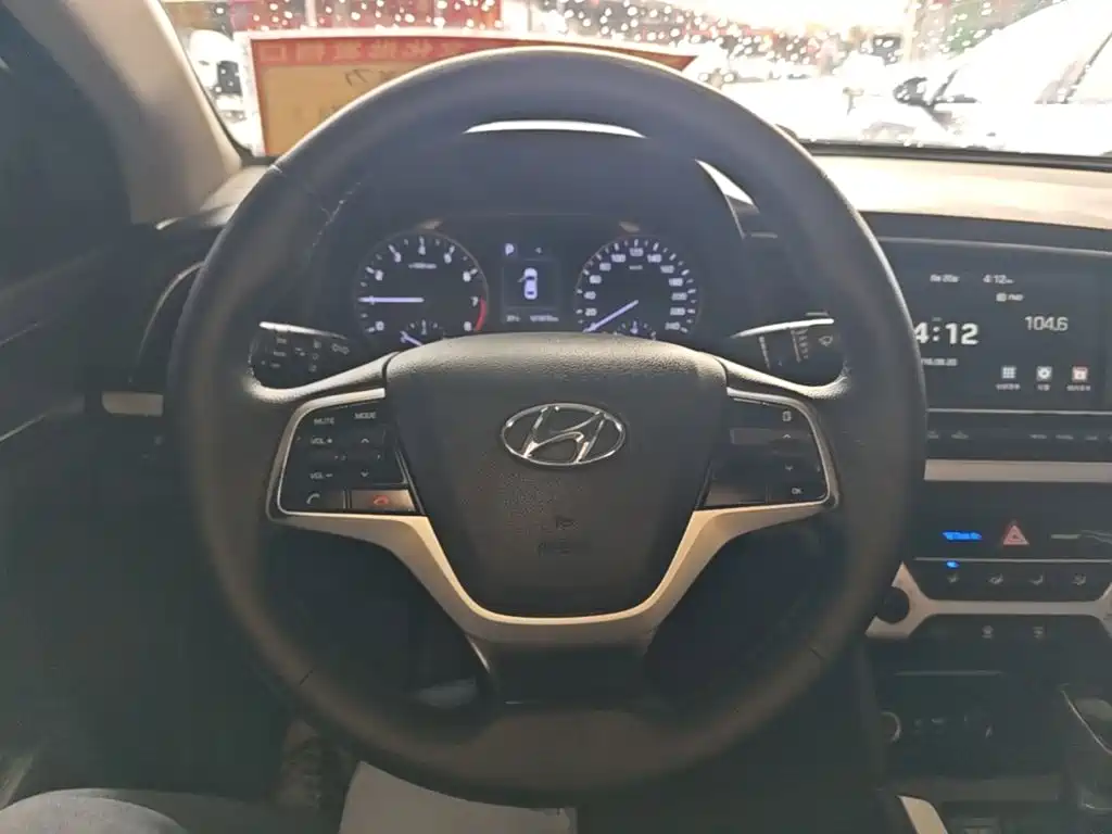 Hyundai Celesta 2017 — фото 11