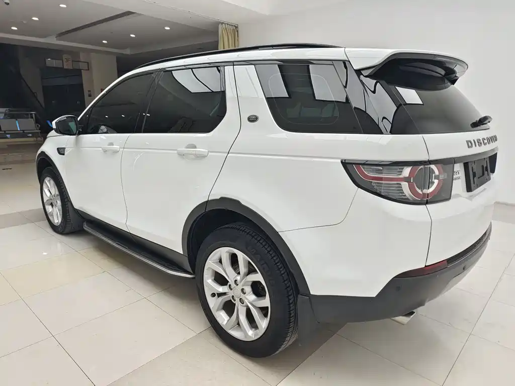 Land Rover Discovery Sport 2016 — фото 17