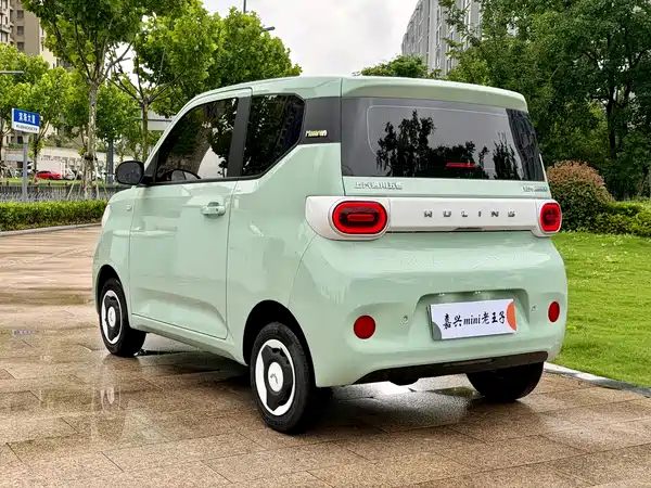 Wuling Hongguang MINIEV 2025