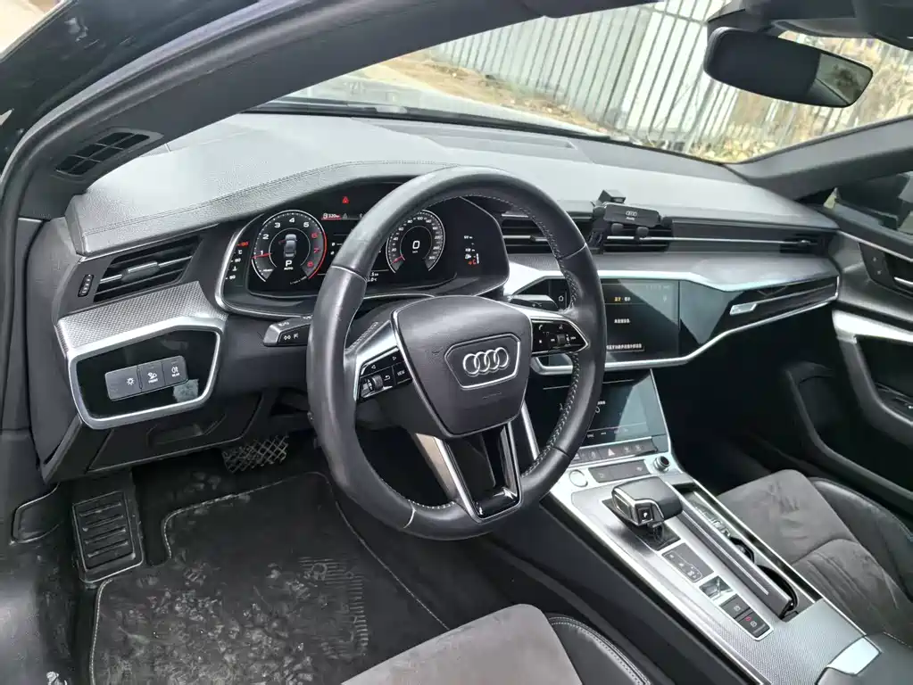 Audi A6L 2019 — фото 2