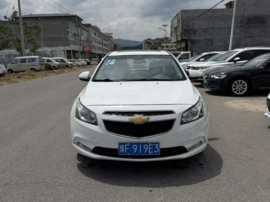Chevrolet Cruze 2017 — фото 15