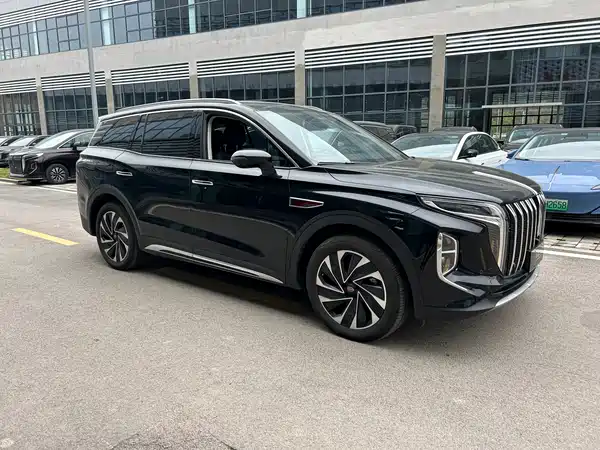 Hongqi HS7 PHEV 2024