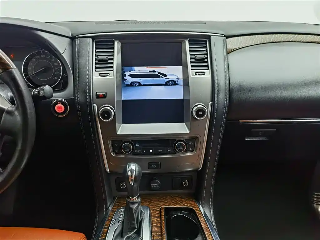 Nissan Patrol 2019 — фото 12