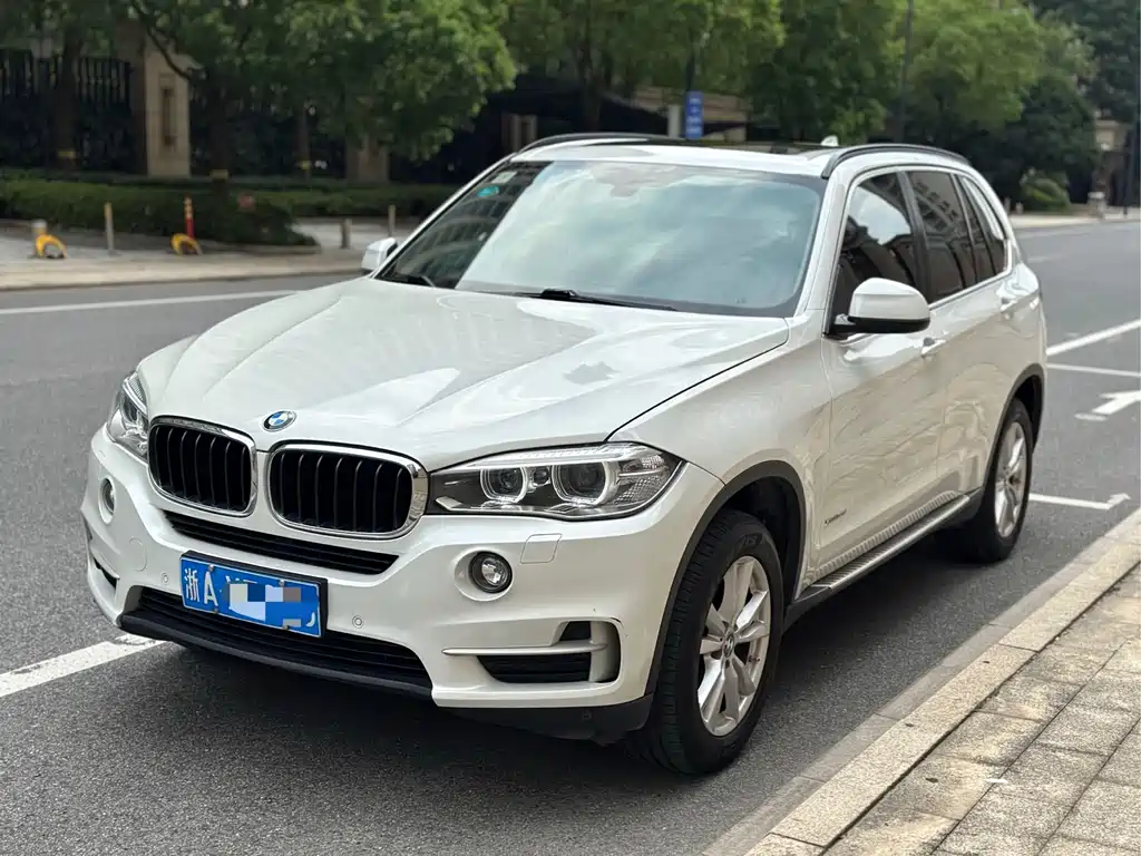 BMW X5 2015 — фото 1