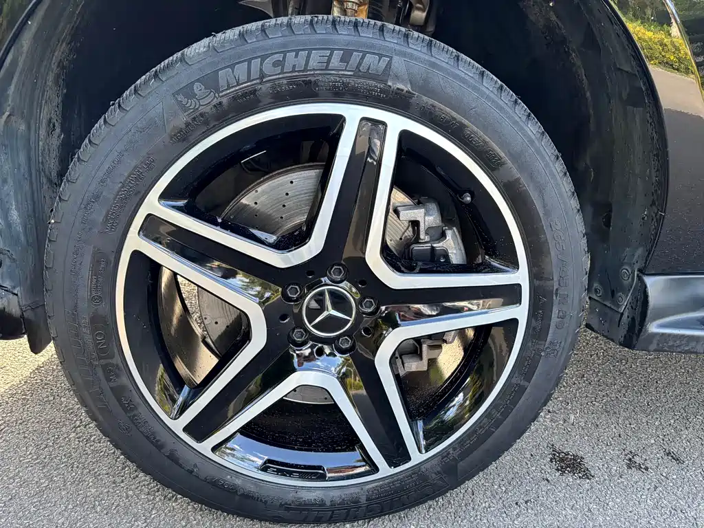 Mercedes-Benz GLE AMG 2018 — фото 26