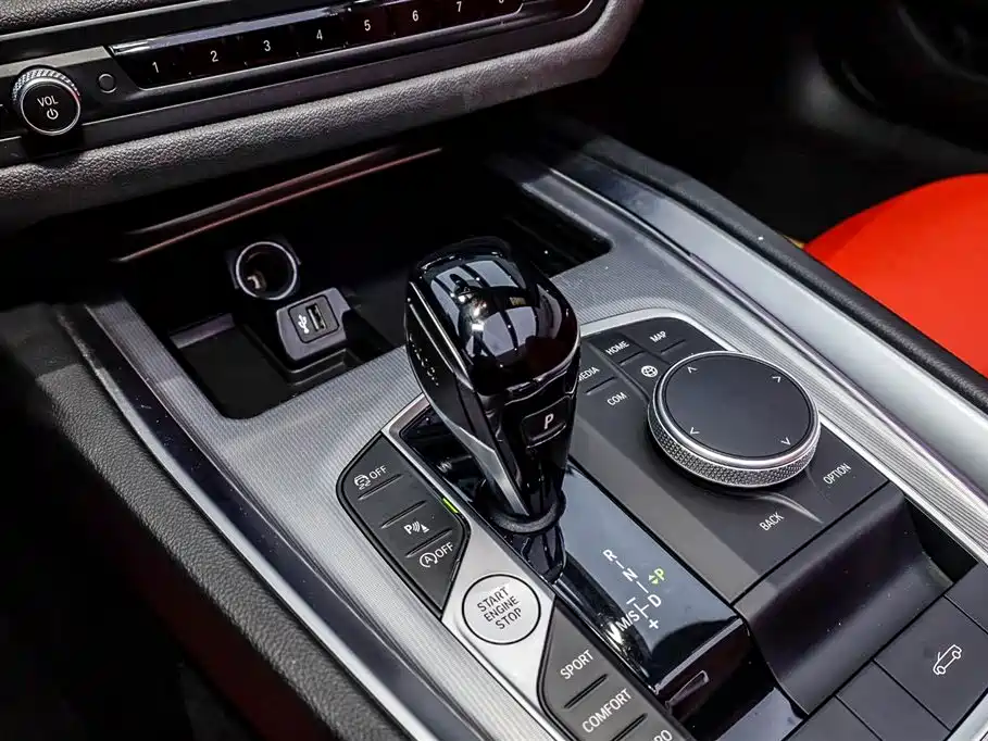 BMW Z4 2022 — фото 14