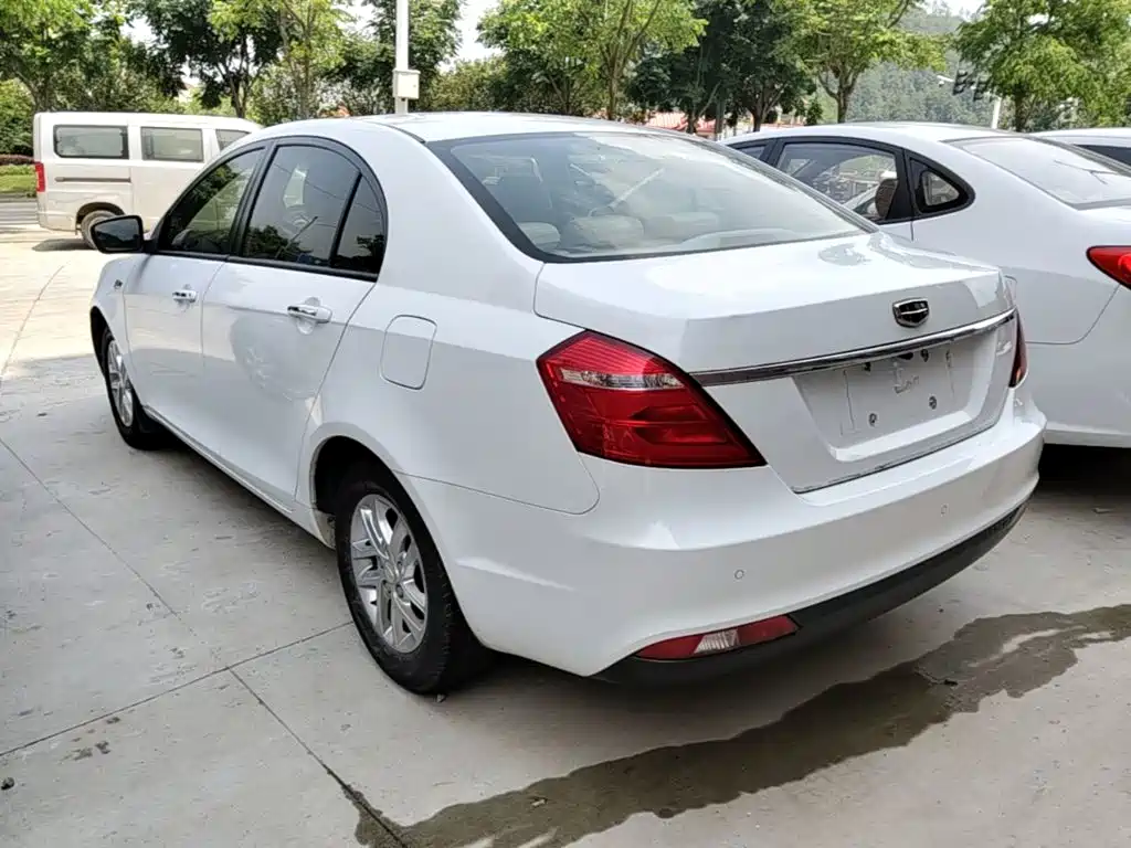 Geely Emgrand 2018