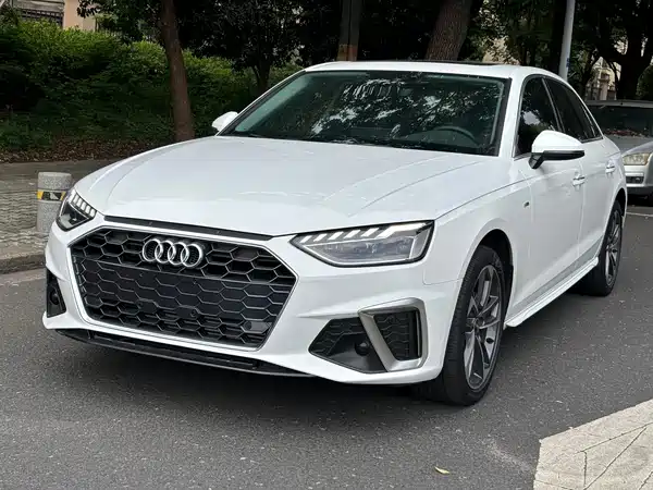 Audi A4L 2023