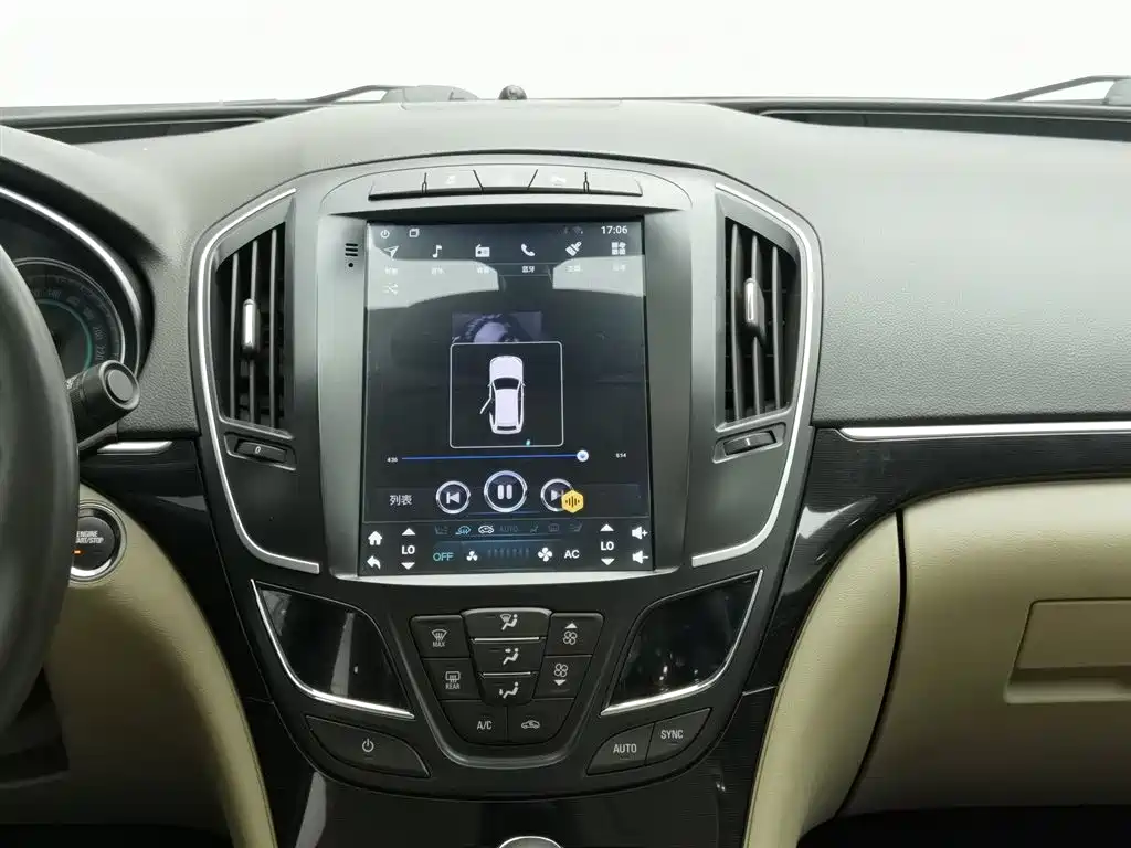 Buick Regal 2015 — фото 12