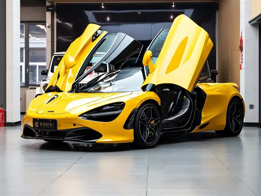 McLaren 720S 2018 — фото 1