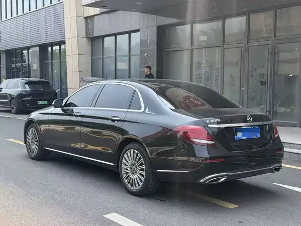 Mercedes-Benz E-Class 2020