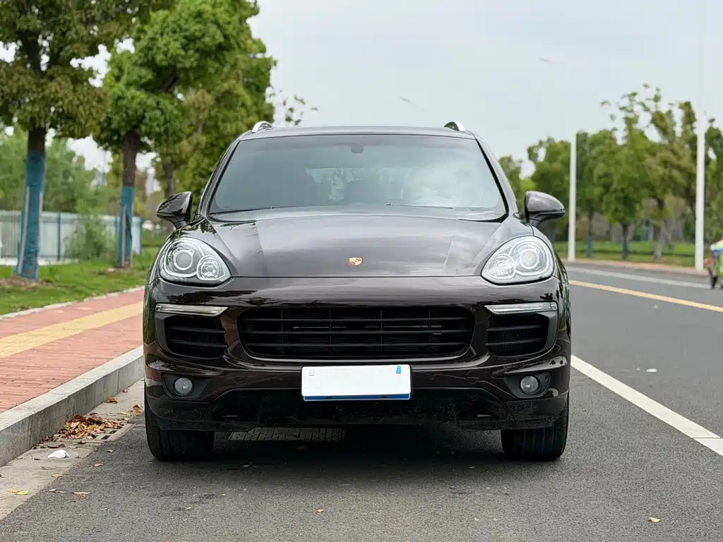 Porsche Cayenne 2018 — фото 2