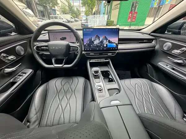 Chery Arrizo 8 PRO 2025