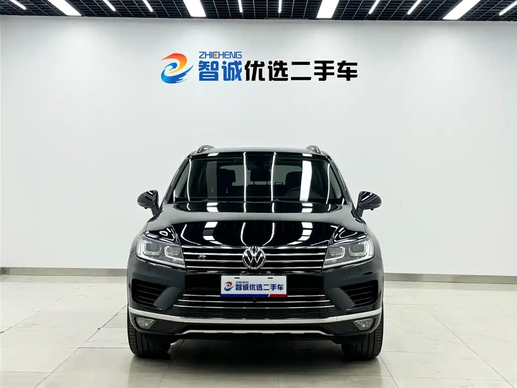 Volkswagen Touareg 2018 — фото 2