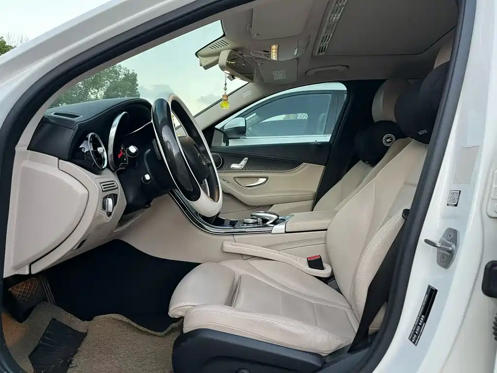 Mercedes-Benz C-Class 2017